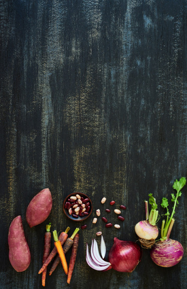 蔬菜湯成分在黑暗的背戈