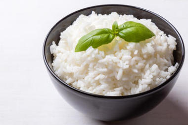煮熟的米飯?jiān)诤谏耐胝掌?>
                    </a>
                    <div   id=
