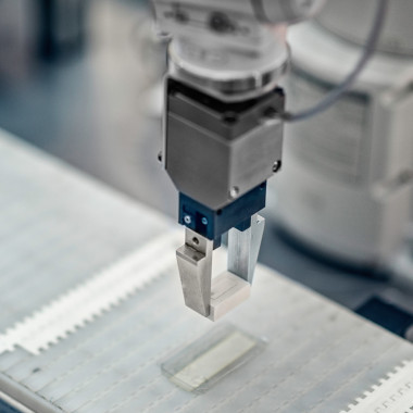 鉸接式機械臂照片