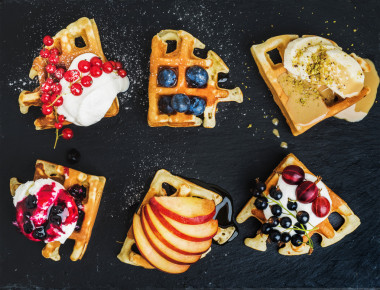 溫暖的比利時(shí)自制的華夫餅圖片