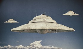 纳粹飞碟 haunebu图片