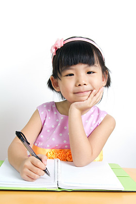 孩子做家庭作