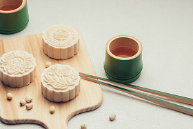 中国中期秋天节日食