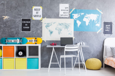 在這里生活很酷的孩子圖片