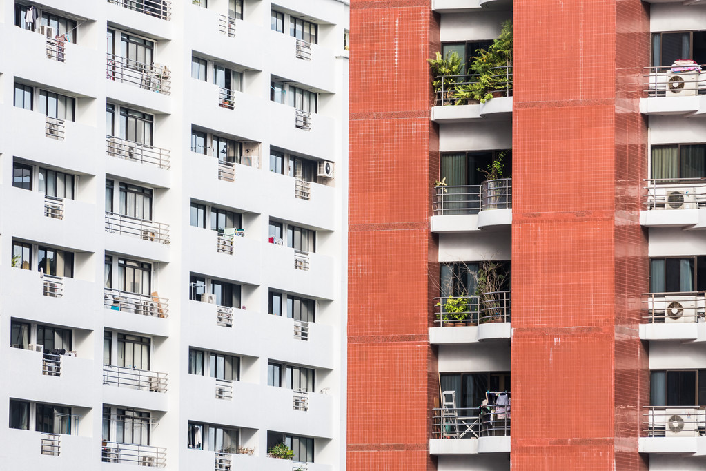 美丽窗口外部的建筑