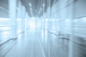 在现代建筑中的走廊