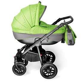 在背景上的婴儿车