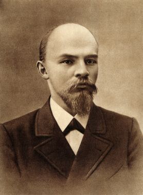 Pictures of Vladimir Lenin