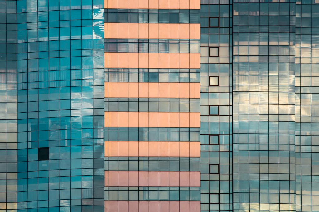 蓝色的办公室窗口关闭照片 蓝色的办公室窗口关闭照片