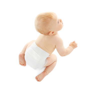 白色襯底上爬行的嬰兒圖片