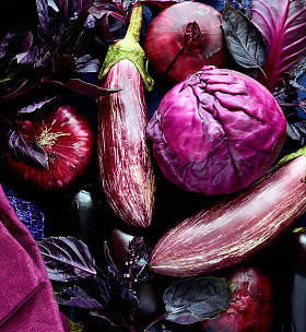 新鲜的紫色蔬菜的集合图片