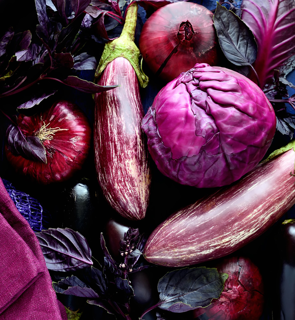 新鲜的紫色蔬菜的集合图片