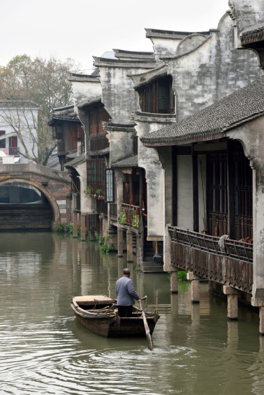 運河的烏鎮(zhèn)