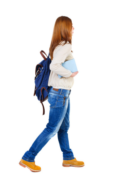 女孩附带了一摞书.图片