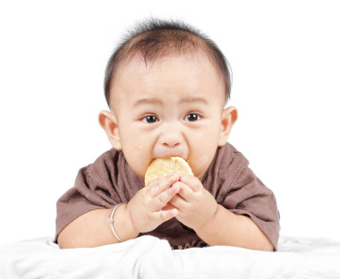 嬰兒 吃