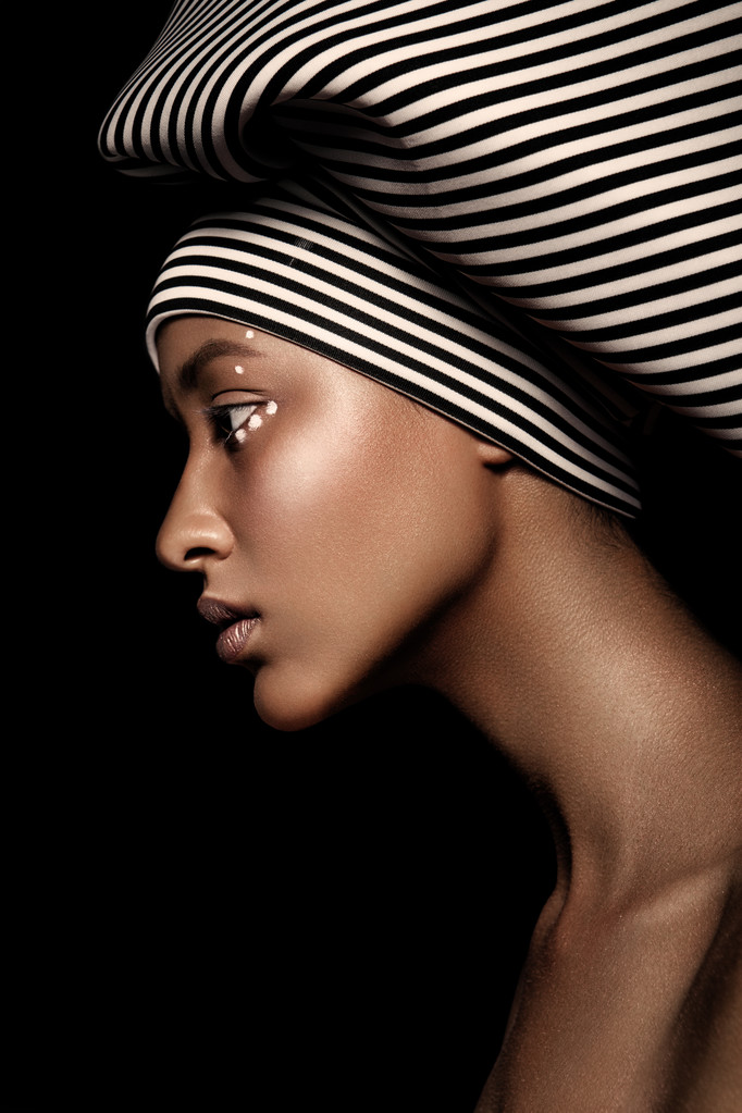 年轻漂亮时装模特 年轻漂亮时装模特