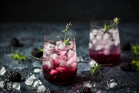 熏衣草黑莓柠檬水 