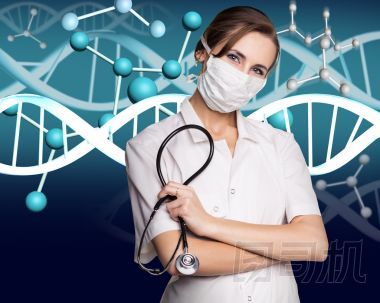 醫(yī)生在白色外套和 dna 分子公式