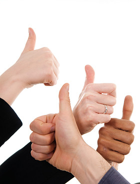 竖起大拇指!图片