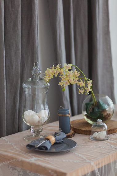 在灰色的顏色服務(wù)表圖片