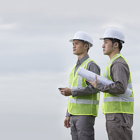 中国工业工程师工作照片