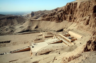 谷國王和坦普爾的 hatchepsut