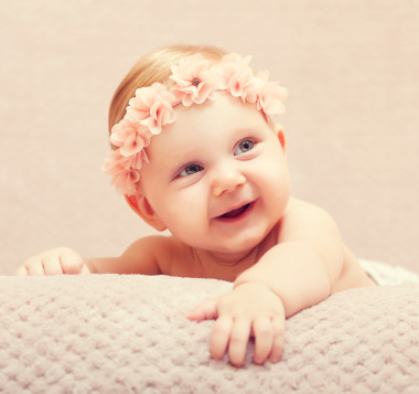 新生兒的精細(xì)刻畫圖片