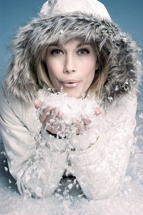 女人吹雪