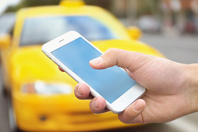 手用手机叫出租车