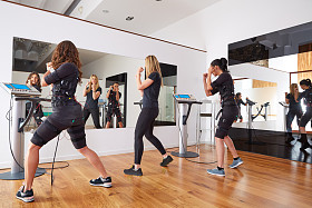 Ems 电刺激女性练习图片