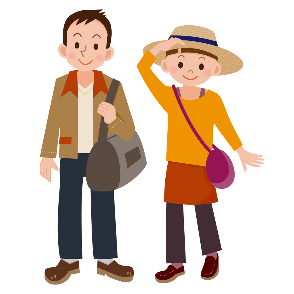 旅行时对年轻的夫妇图片