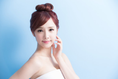 美麗女人對(duì)你的微笑