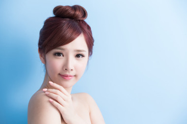美麗女人對你的微笑