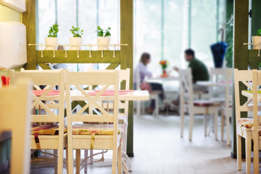 情侶約會咖啡廳圖片