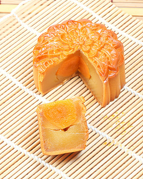 月亮蛋糕品种图片