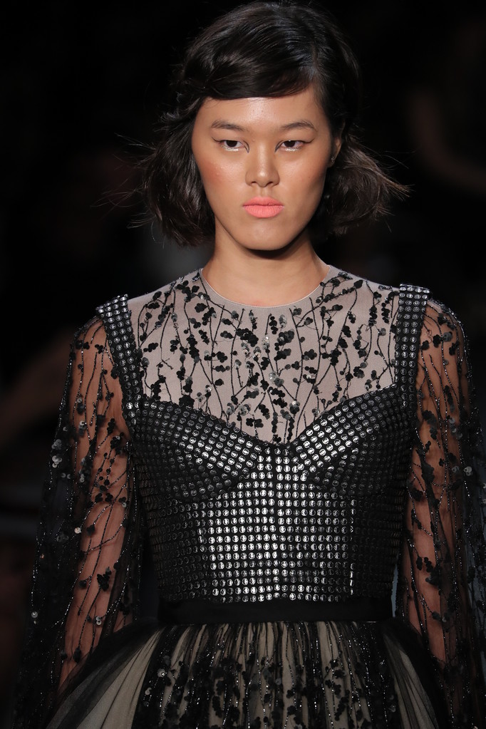 Bibhu 莫哈帕特拉时装 Bibhu 莫哈帕特拉时装