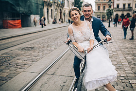 美丽的恩爱夫妻