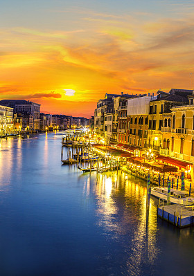 大运河在威尼斯，意大利图片
