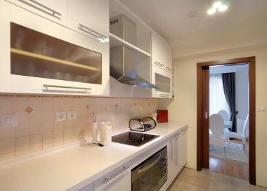 廚房?jī)?nèi)部