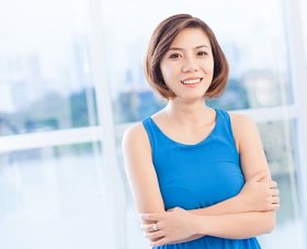 蓝色的女人图片