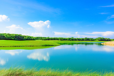 澆水的高爾夫球