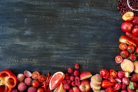 蔬菜和水果木制的桌子上照片