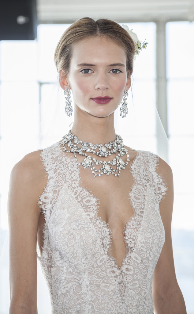 玛切萨礼服新娘演示文稿图片 玛切萨礼服新娘演示文稿图片