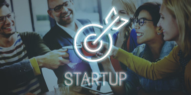 人們慶祝新創(chuàng)