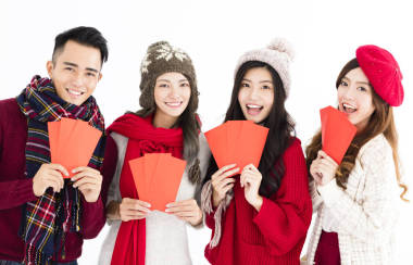 快樂的農(nóng)歷新年。青年組顯示紅色信