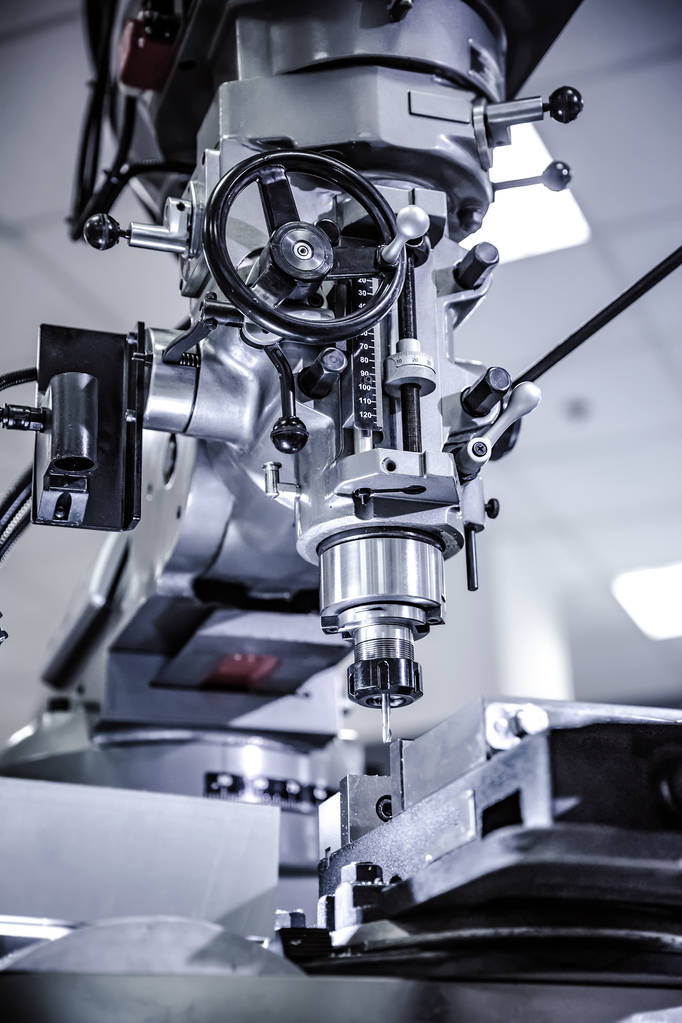 金属加工数控铣床 金属加工数控铣床