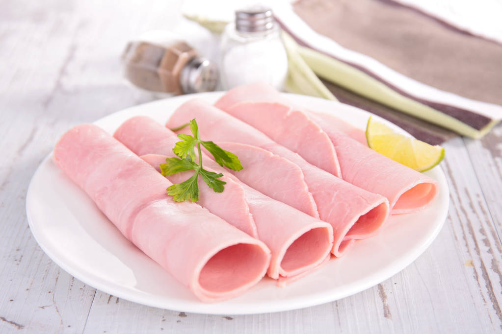 片新鲜火腿