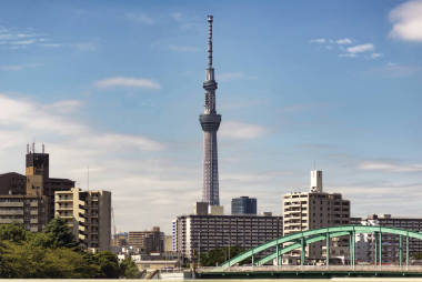 東京 Skytree 從成田機(jī)場(chǎng)特快列車(chē)