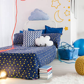 舒适的儿童卧室图片