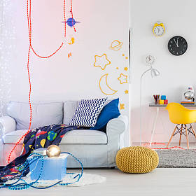 儿童为主题的空间图片